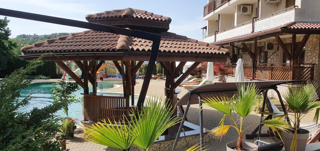 Mm Complex Apartment Primorsko Luaran gambar