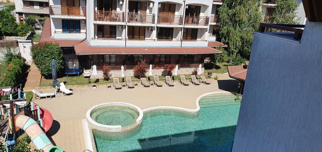 Mm Complex Apartment Primorsko Luaran gambar