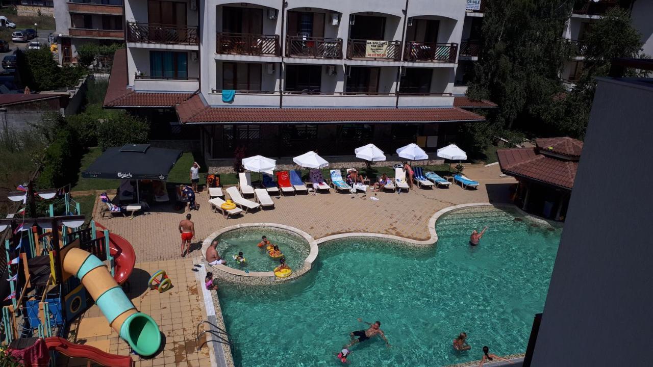 Mm Complex Apartment Primorsko Luaran gambar
